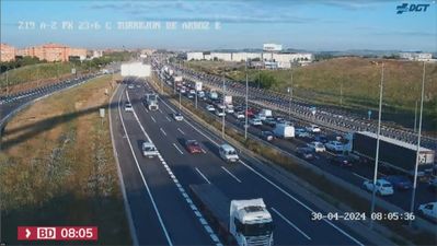 Dos accidentes en la A-2 y la A-4 dificultan las entradas a Madrid