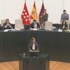 Rita Maestre, expulsada del pleno del Ayuntamiento de Madrid acusada de llamar "nazis" a los concejales de Vox
