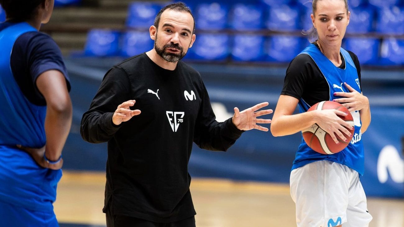 David Gallego renueva dos temporadas más como entrenador del Estudiantes Femenino