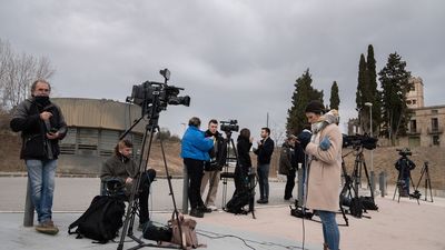 España sube al puesto 30 en el ranking mundial de libertad de prensa pero aumenta la presión política, según RSF