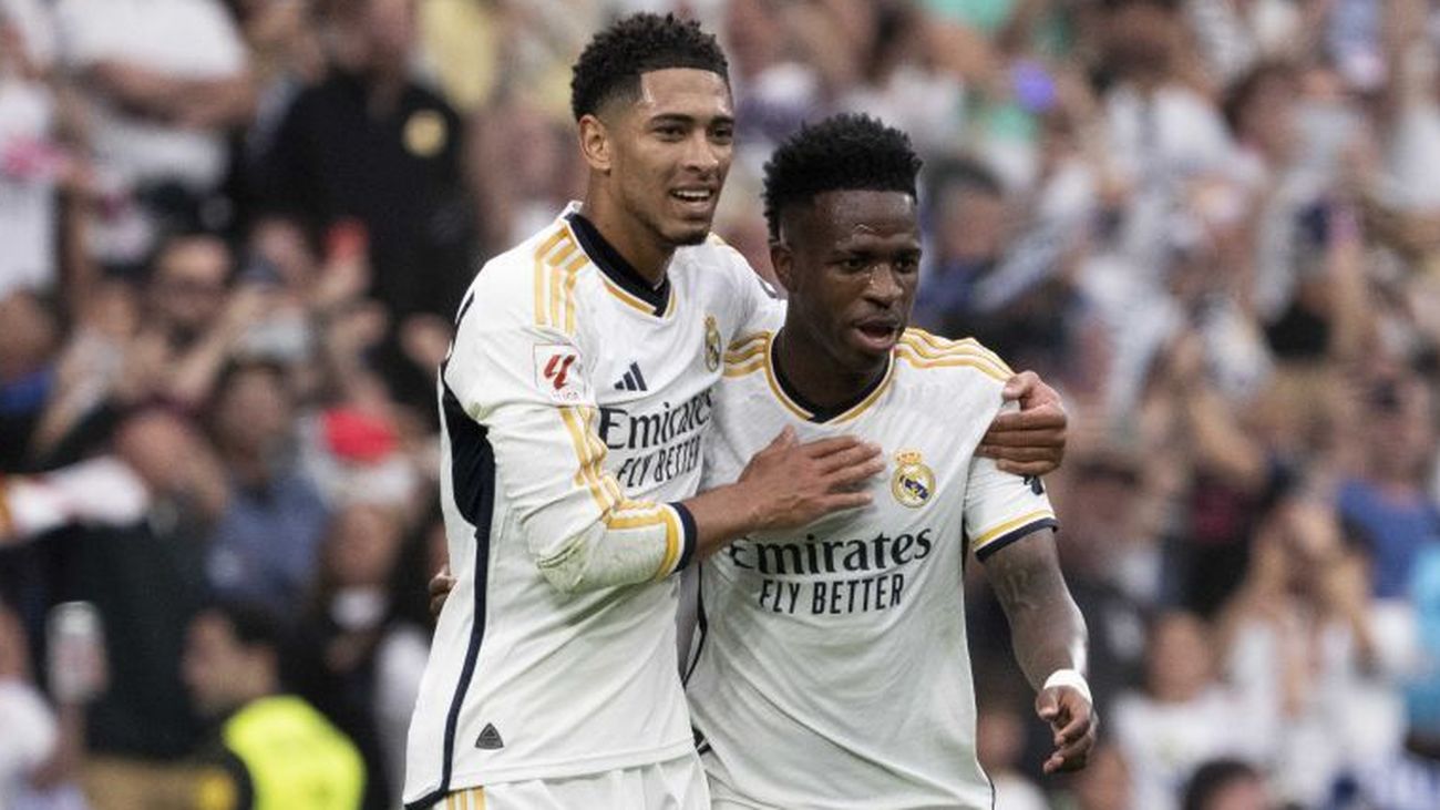 Vinícius se acuerda de Araujo tras ganar la Liga: “La nueva era”