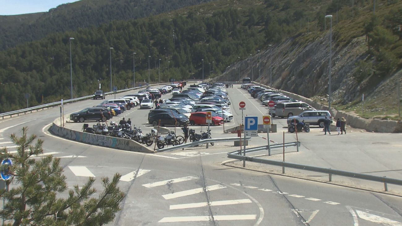 La sierra de Madrid, a tope durante este puente de mayo