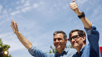 Sánchez vuelve a cargar contra el PP acusándoles de pone en marcha "la maquinas del fango"·