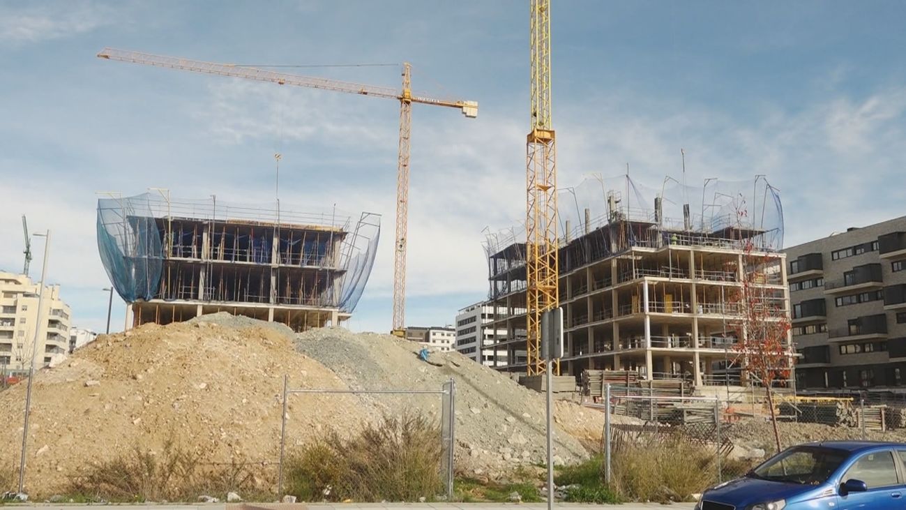 Sánchez no cumple con la vivienda pública prometida: menos de cuatro de cada diez están en desarrollo