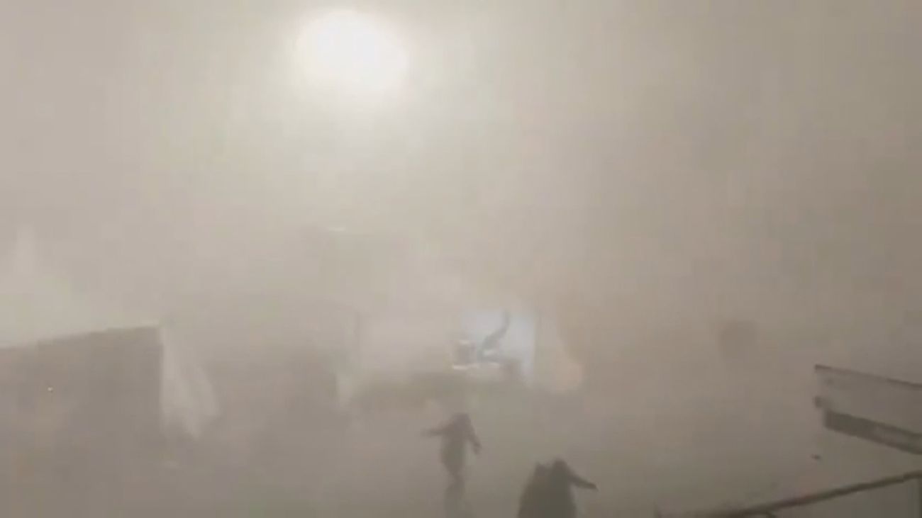 Imágenes de la fuerte tormenta que obligó a suspender las fiestas de Valdemoro