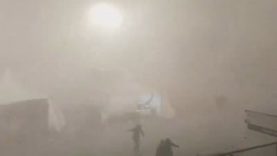 Imágenes de la fuerte tormenta que obligó a suspender las fiestas de Valdemoro