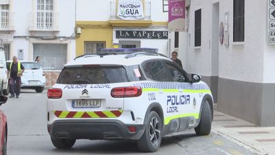 La Policía rescata en Málaga a una menor criada en bosques de Suiza sin contacto con la sociedad