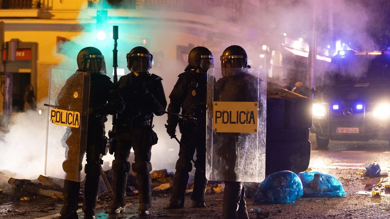 Cargas policiales en la calle Ferraz