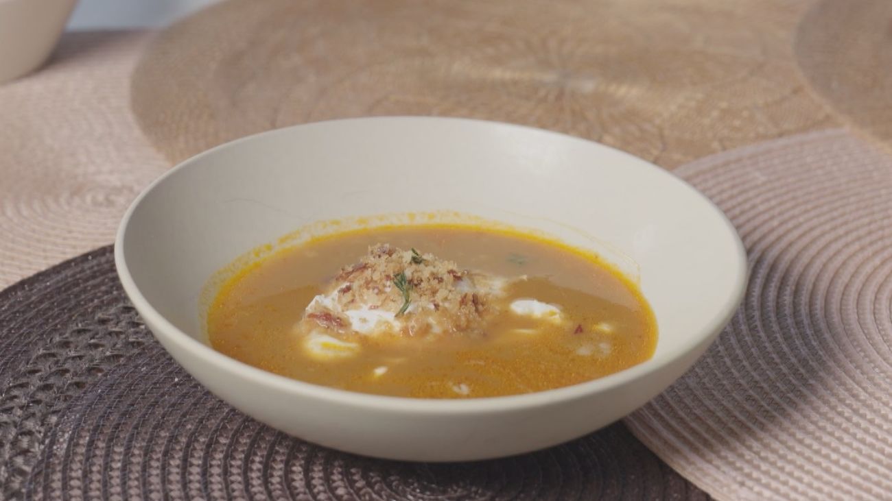 Sabor a Madrid: Sopa de ajo con huevo poché y tierra de jamón en Recoletos