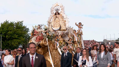 La tradicional Bajada de la Virgen inaugura las Fiestas Patronales de Getafe