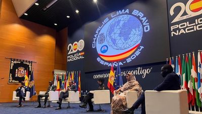 Agentes y espías de 27 países se entrenan en Madrid frente a la inmigración irregular