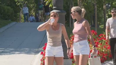 El PSOE de Madrid insta a crear un refugio climático por barrio hasta las 22 horas