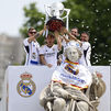 Delirio madridista ante la diosa Cibeles