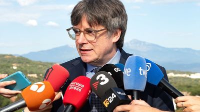 Carles Puigdemont ya se encuentra en la localidad francesa d´Argelers para seguir la noche electoral