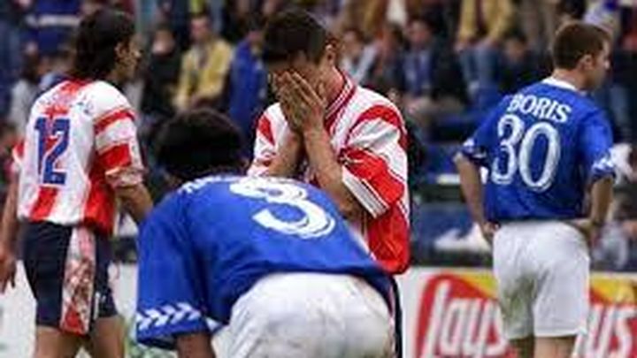 El Atlético de Madrid desciende en Oviedo / EFE