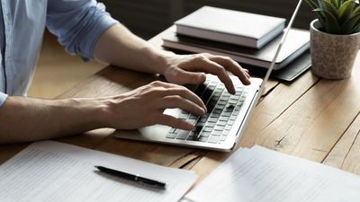 El Gobierno eleva en 1.000 euros las ayudas  del 'Kit Digital' para autónomos y microempresas