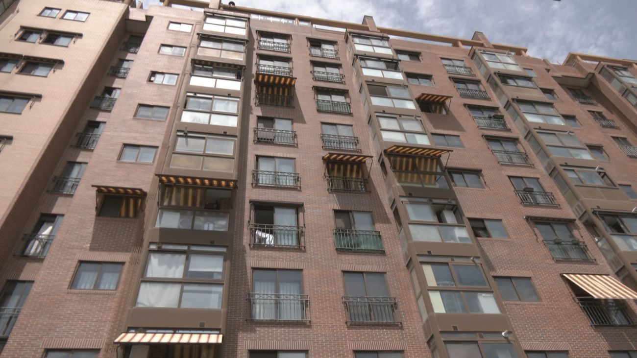 El negocio okupa de una urbanización en Villa de Vallecas