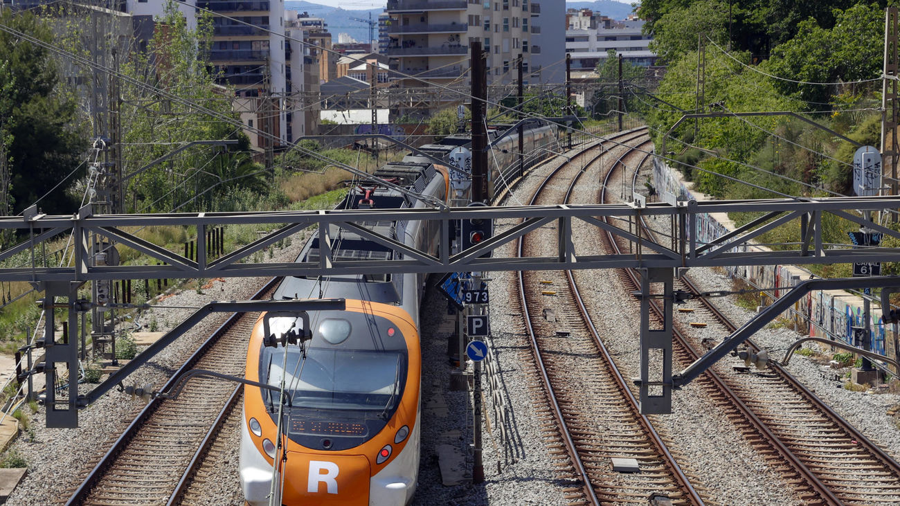 Un nuevo robo de cable este martes afecta a dos trenes en Cataluña
