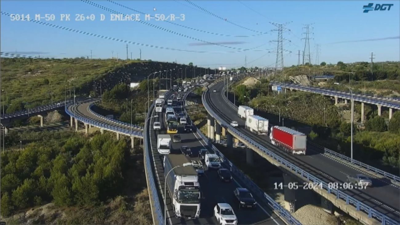 Retenciones en la M-50 en San Fernando por un accidente