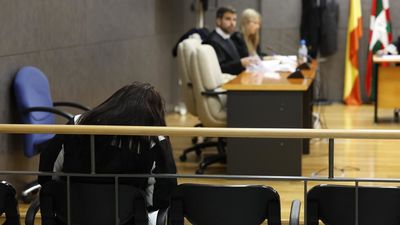 La acusada de raptar a un bebé en Bilbao reconoce los hechos y pide perdón a los padres