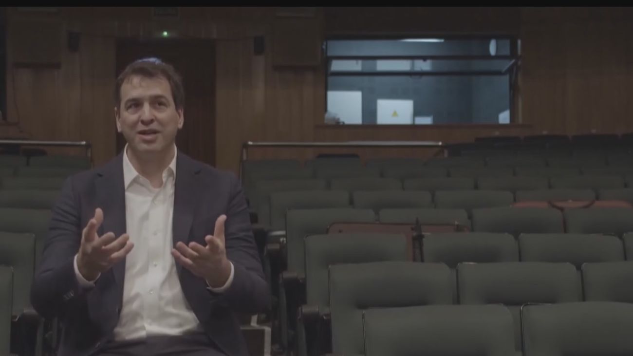 La Diputación de Badajoz investigará la labor del hermano de Pedro Sánchez