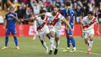 2-1. El Rayo Vallecano acaricia la salvación tras ganar al Granada
