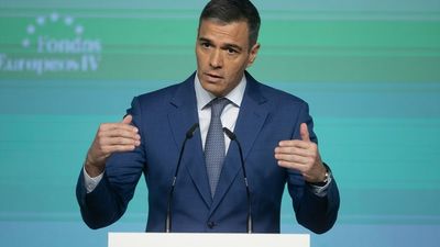 Sánchez dice que la victoria del PSC "cierra una década de división" en Cataluña