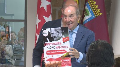 Emotivo homenaje del tenis de Madrid al expresidente Joaquín Molpeceres