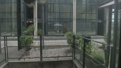 El testimonio de una de las propietarias que acabó en el calabozo tras una reyerta con okupas en Manoteras