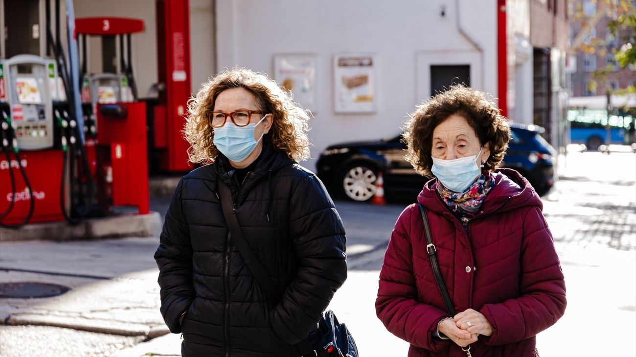 Los casos de Covid se triplican en dos semanas en España