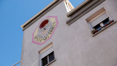 La ruta de los relojes de sol del barrio Moscardó