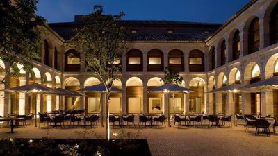 Los visitantes alojados en municipios madrileños fuera de la capital crecieron un 17,2% en 2023