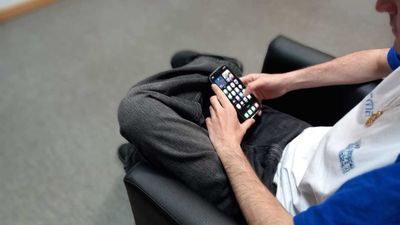 Fuenlabrada crea una web para que padres puedan detectar adicciones al móvil