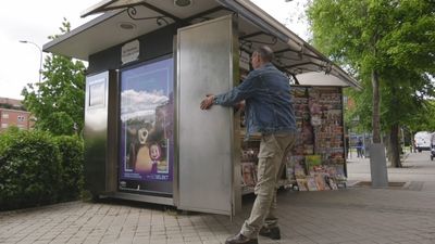 Juan busca sucesor para su quiosco en Moratalaz