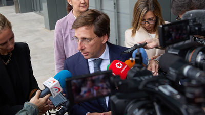 Almeida ve el reconocimiento de Palestina como otra “huida hacia adelante” de Sánchez