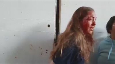 Israel publica un impactante vídeo de jóvenes secuestradas y torturadas por Hamás