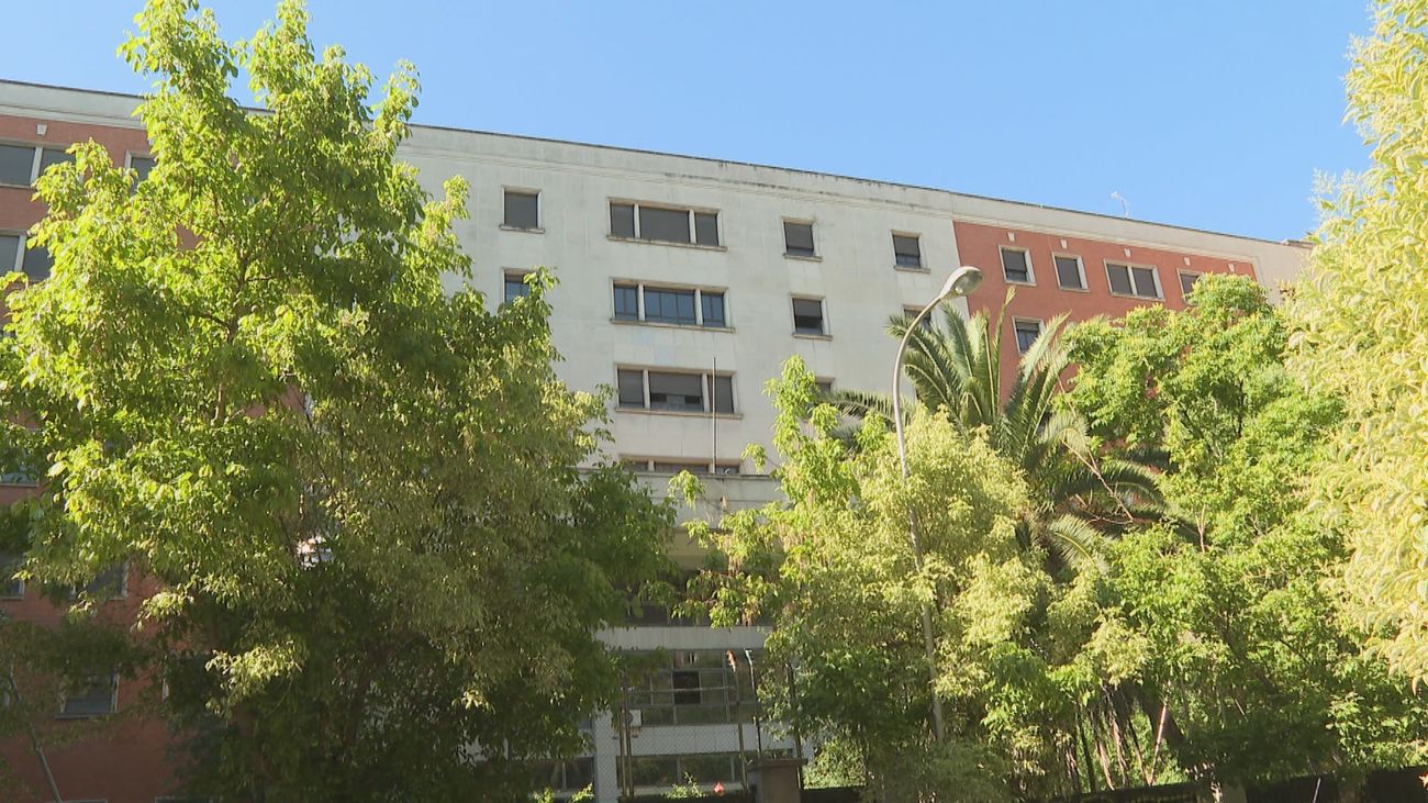 Polémica por ceder un hospital de Defensa al grupo sanitario Quirón