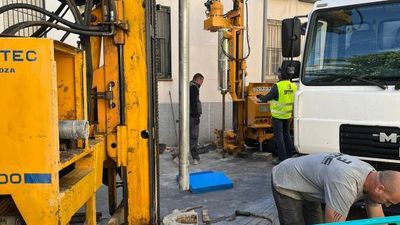 El Defensor del Pueblo avala la búsqueda del olor a gasoil en varios edificios de Pinto