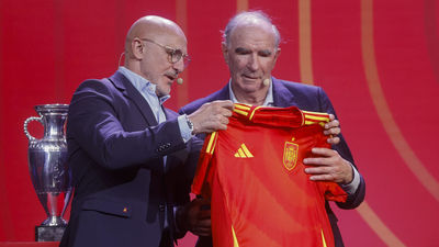 Pedri, Fermín, Nacho, Ayoze, Morata... los nombres de la comparecencia de De la Fuente