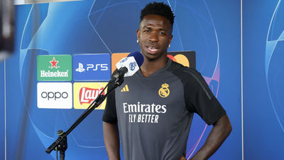 Vinícius: "Pensamos siempre en la victoria, ojalá pueda marcar en la final"