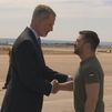 Zelenski aterriza en Madrid y es recibido por el rey Felipe VI en Barajas