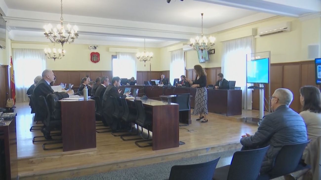 El fiscal mantiene su petición de hasta 7 años de cárcel para la excúpula de UGT Andalucía