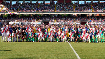 El Rayo celebra su centenario con una fiesta junto a leyendas del club y LaLiga