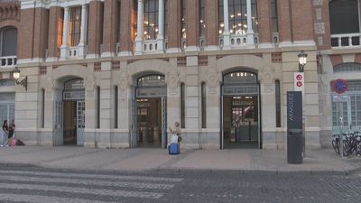 200 viajeros atrapados durante horas en un tren en Madrid con más de 30 grados de temperatura