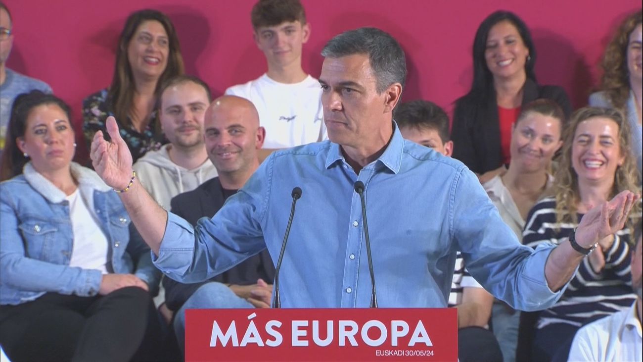 Sánchez asegura que "la economía va como la carrera de Taylor Swift: imparable"