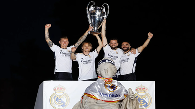 La diosa Cibeles se vuelve a vestir de blanco