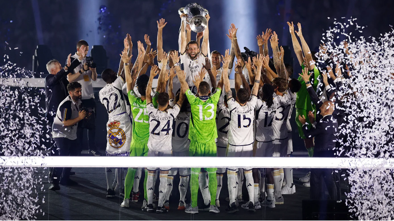 Un fin de fiesta apoteósico para una jornada histórica