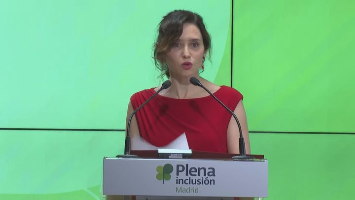 Ayuso anuncia una ley que eliminará términos "peyorativos" sobre discapacidad de  la normativa de la Comunidad de Madrid