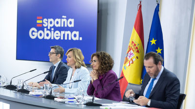 El Gobierno asegura que "no hay nada" sobre Begoña Gómez
