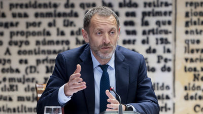 El presidente de ADIF niega amaños en adjudicaciones de contratos y limita su relación con Koldo a "algo social"